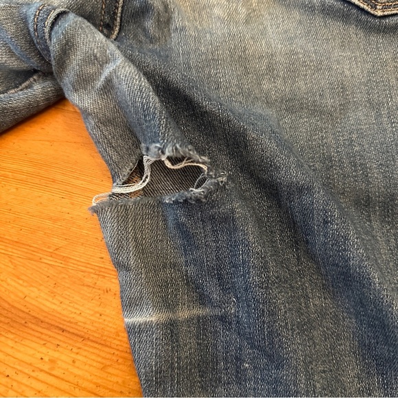 American Eagle Outfitters Super Super Stretch
Super Hi-Rise Ripped Jeggings 8 - Picture 3 of 10